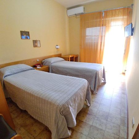 Hotel Il Dollaro Villa San Giovanni Exteriér fotografie